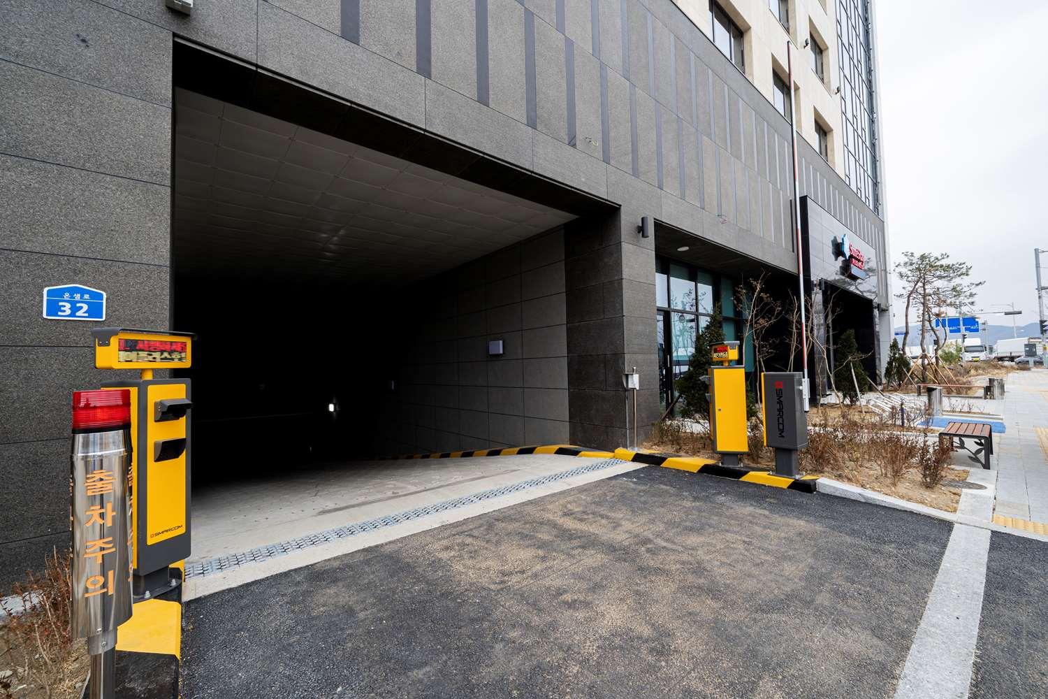 Surestay Plus Hotel By Best Western אסאן מראה חיצוני תמונה