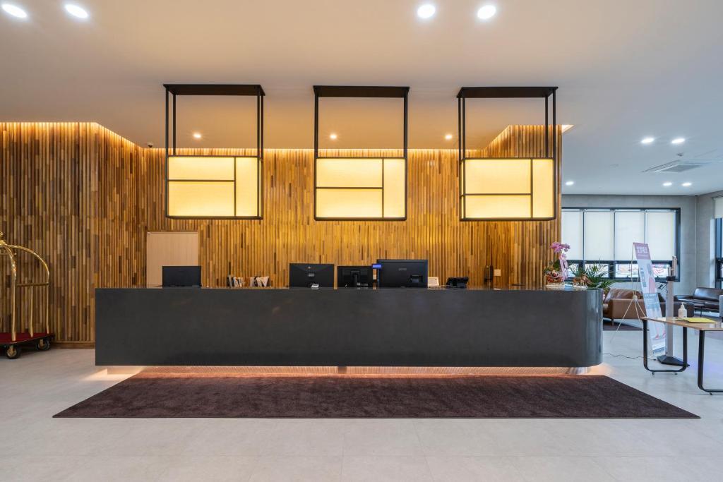 Surestay Plus Hotel By Best Western אסאן מראה חיצוני תמונה
